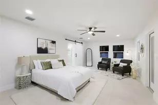 780 Indian Beach Cir, Sarasota, FL 34234 - Photo 19
