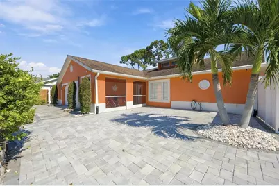 6625 Mauna Loa Boulevard, Sarasota, FL 34241 - Photo 7