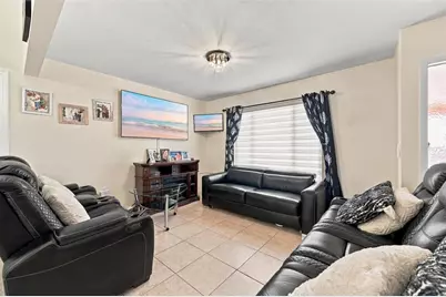6625 Mauna Loa Boulevard, Sarasota, FL 34241 - Photo 13