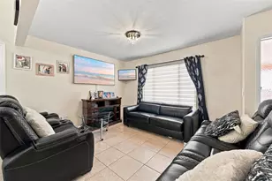 6625 Mauna Loa Blvd, Sarasota, FL 34241 - Photo 13