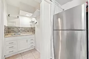 6625 Mauna Loa Blvd, Sarasota, FL 34241 - Photo 31