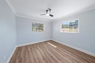 3372 Webber St, Sarasota, FL 34239 - Photo 27