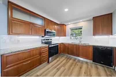 3372 Webber Street, Sarasota, FL 34239 - Photo 9