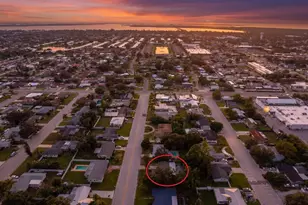5706 8th Ave Dr W, Bradenton, FL 34209 - Photo 5