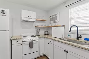5706 8th Ave Dr W, Bradenton, FL 34209 - Photo 27