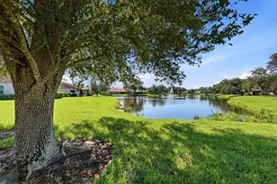 3981 Wilshire Cir E, Sarasota, FL 34238 - Photo 33