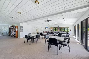 3981 Wilshire Cir E, Sarasota, FL 34238 - Photo 57