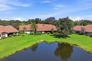 3981 Wilshire Cir E, Sarasota, FL 34238 - Photo 31