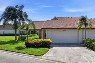 3981 Wilshire Cir E, Sarasota, FL 34238 - Photo 39