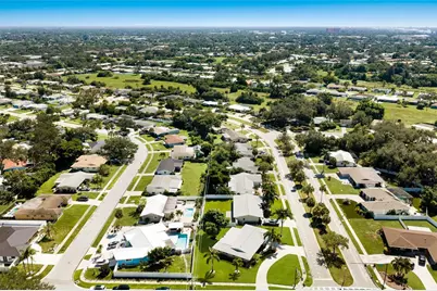 3003 Gulf Gate Drive, Sarasota, FL 34231 - Photo 37