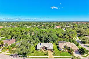 4735 White Tail Ln, Sarasota, FL 34238 - Photo 3