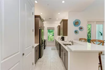 7720 Hidden Creek Loop #103, Lakewood Ranch, FL 34202 - Photo 9
