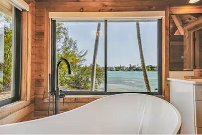 7147 La Lenaire Drive, Longboat Key, FL 34228 - Photo 35