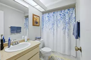 4173 Center Pointe Cir, Sarasota, FL 34233 - Photo 17