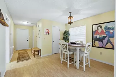 4173 Center Pointe Circle #87B, Sarasota, FL 34233 - Photo 3