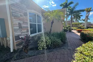 4721 Turnberry Cir, North Port, FL 34288 - Photo 3