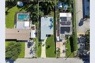 210 Briggs Court, Sarasota, FL 34237 - Photo 17