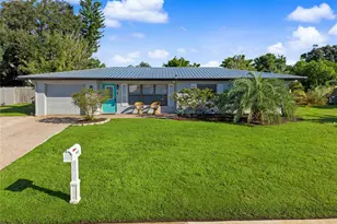 3013 Jennings Dr, Sarasota, FL 34239 - Photo 1