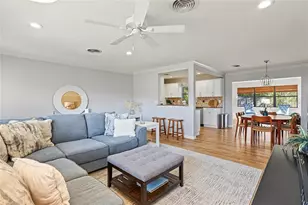 3013 Jennings Dr, Sarasota, FL 34239 - Photo 5