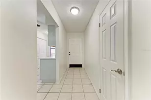 5313 11th St Cir E, Bradenton, FL 34203 - Photo 9