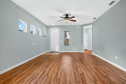 5312 Aqua Breeze Drive, Bradenton, FL 34208 - Photo 9
