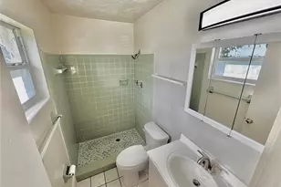 3110 8th St, Sarasota, FL 34237 - Photo 13