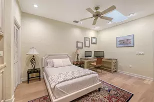 4543 Las Brisas Ln, Sarasota, FL 34238 - Photo 27