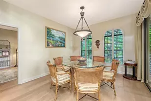 4543 Las Brisas Ln, Sarasota, FL 34238 - Photo 13