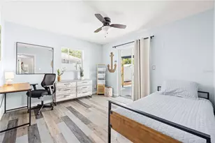 8085 24th Ave N, Saint Petersburg, FL 33710 - Photo 17