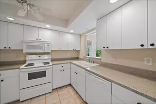 1349 Grand Blvd, Sarasota, FL 34232 - Photo 13