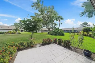 1349 Grand Blvd, Sarasota, FL 34232 - Photo 9
