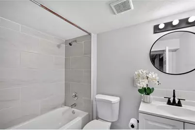 3717 16th Street W, Bradenton, FL 34205 - Photo 15