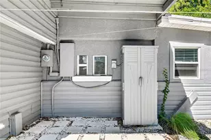 3717 16th St W, Bradenton, FL 34205 - Photo 27