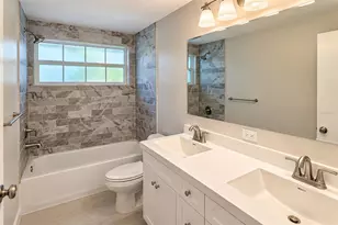 6631 Glades Way, Sarasota, FL 34231 - Photo 11