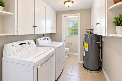 6631 Glades Way, Sarasota, FL 34231 - Photo 17