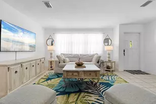 2706 Martin St, Sarasota, FL 34237 - Photo 5