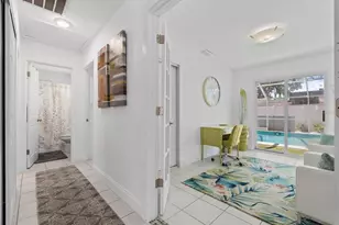 2706 Martin St, Sarasota, FL 34237 - Photo 11