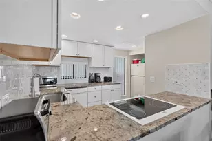 6157 Midnight Pass Rd, Sarasota, FL 34242 - Photo 9