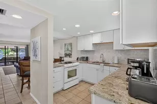 6157 Midnight Pass Rd, Sarasota, FL 34242 - Photo 5