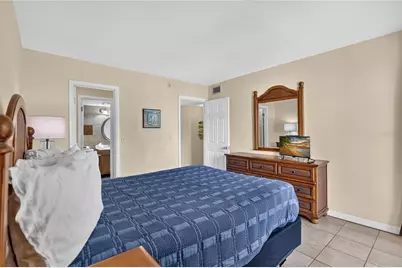 6157 Midnight Pass Road #E53, Sarasota, FL 34242 - Photo 17