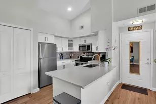 4138 Central Sarasota Pkwy, Sarasota, FL 34238 - Photo 11
