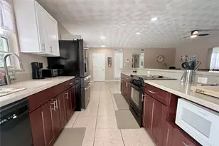 4013 52nd St Ct W, Bradenton, FL 34209 - Photo 15