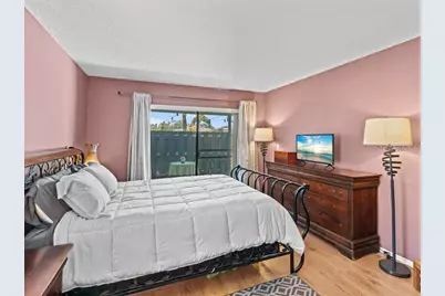 7364 Cloister Drive #7364, Sarasota, FL 34231 - Photo 19