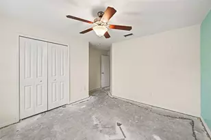 1501 Climbing Dayflower Dr, Ruskin, FL 33570 - Photo 25
