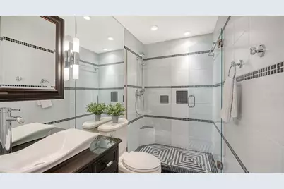 5320 Gulf Of Mexico Drive #101, Longboat Key, FL 34228 - Photo 29