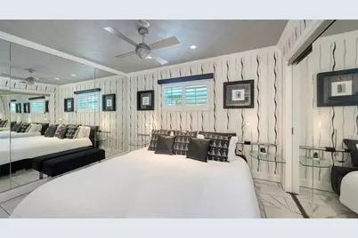 5320 Gulf Of Mexico Drive #101, Longboat Key, FL 34228 - Photo 27