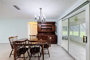 1607 Coghill Dr, Lady Lake, FL 32159 - Photo 29