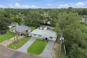 305 Lime Tree Rd, Tampa, FL 33619 - Photo 35