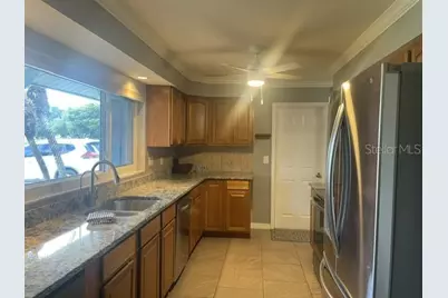 3737 Kingswood Drive, Sarasota, FL 34232 - Photo 3