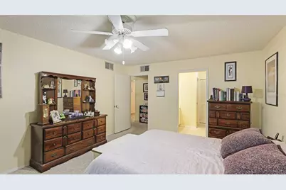 527 Spring Lakes Boulevard #527, Bradenton, FL 34210 - Photo 17